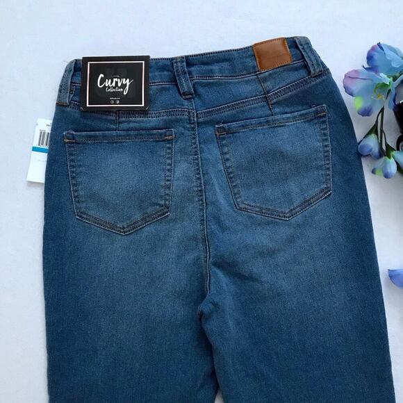 Dollhouse NWT Curvy High Rise Skinny Jeans Juniors/Women 9/10 - Picture 7 of 10